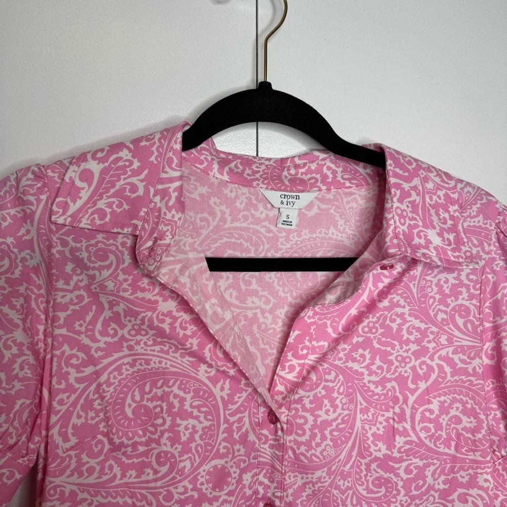 Crown & Ivy - Pink Paisley Button-Down Maxi dress - Small - Picture 4 of 10